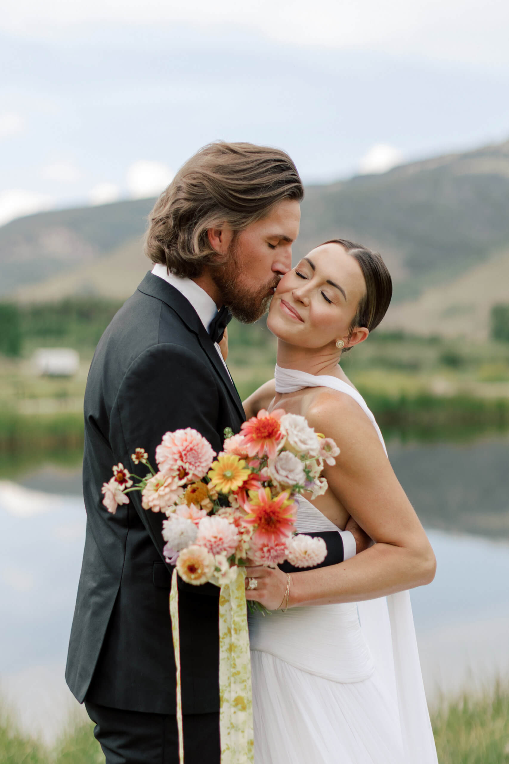 Natural bridal beauty by Elwynn and Cass